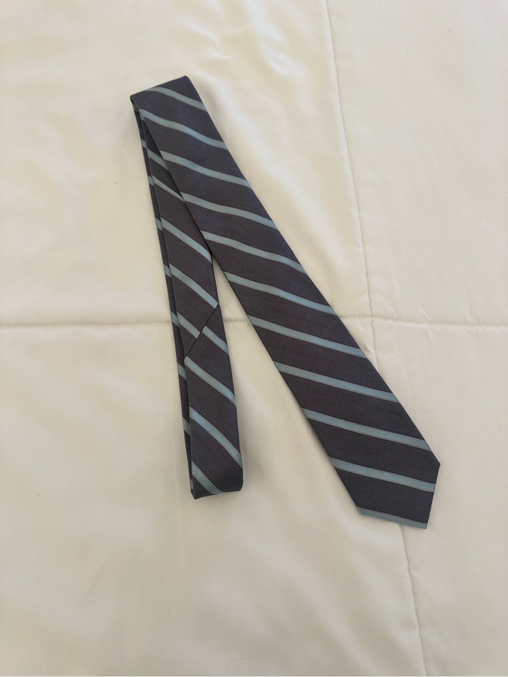 Dkny Gray Tie with Light Teal Diagonal Stripes
